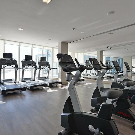 Custom Luxury Suite - By Elite Suites Mississauga Ngoại thất bức ảnh
